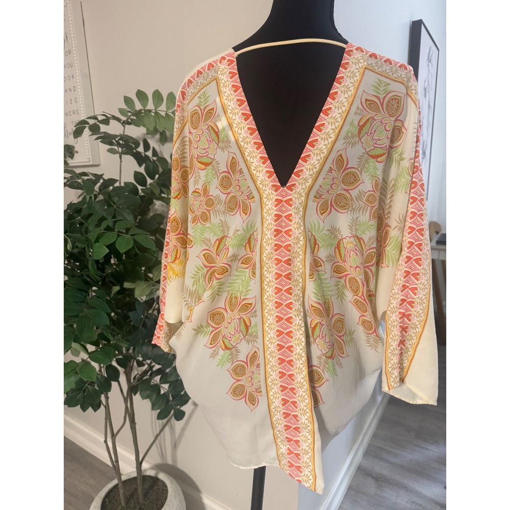 Rose + Olive Womens Small Floral Paisley Kimono Blouse V-Neck Cream Coral Top